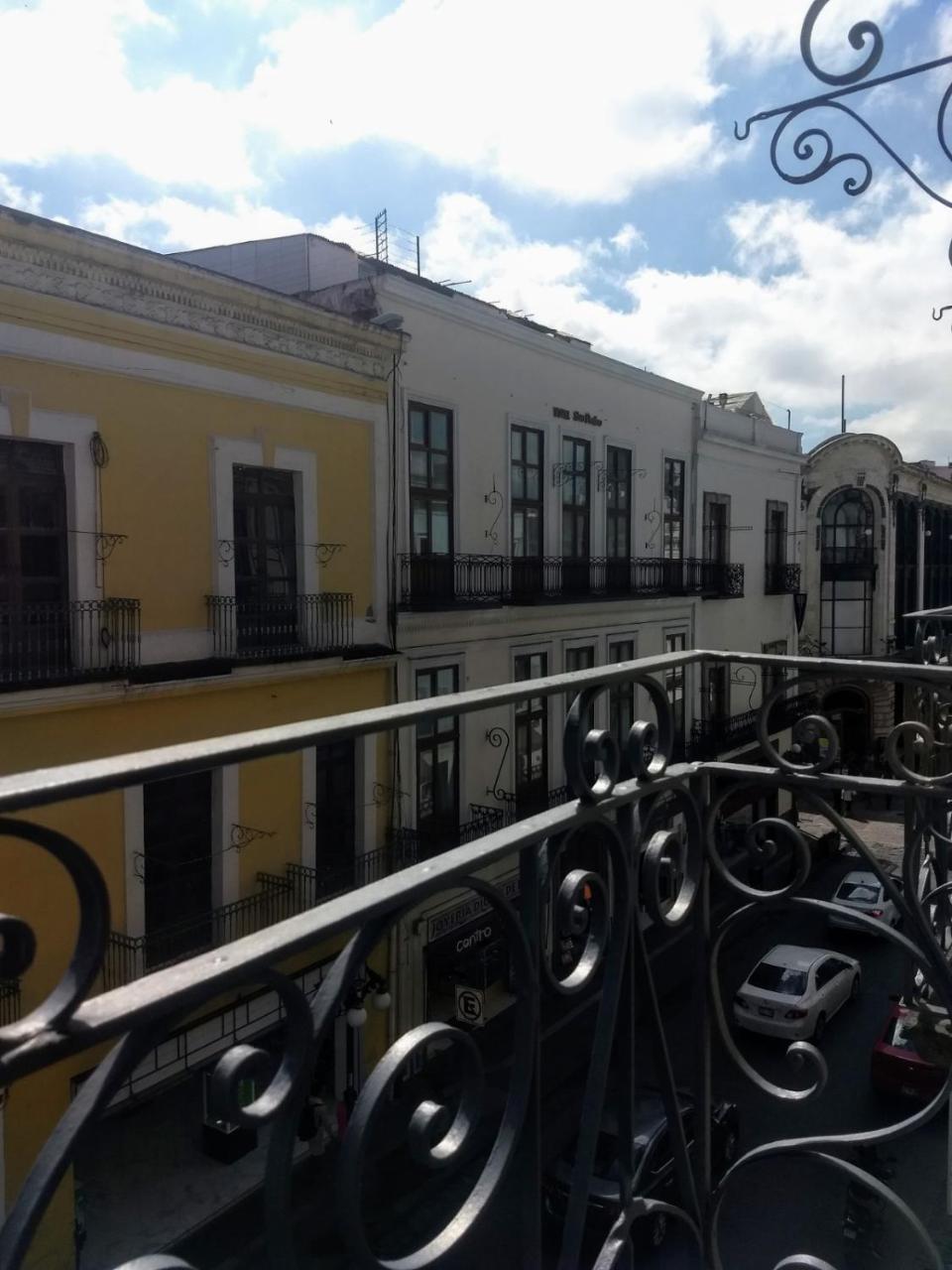 Hotel Alhaja Puebla Exterior photo